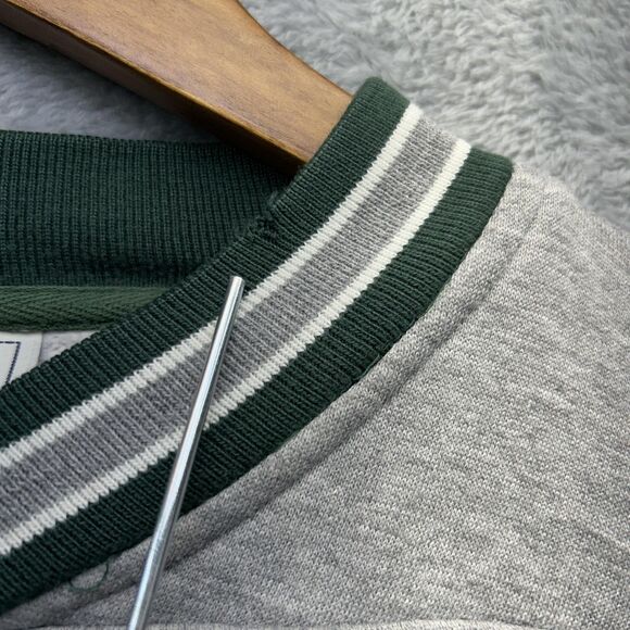 Vintage Milwaukee Bucks Sweatshirt Sz XL Gray Green NBA Basketball Crewneck 90s - Picture 5 of 14